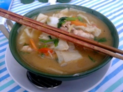 Tibeten "Thentuk" - Noodle Soup